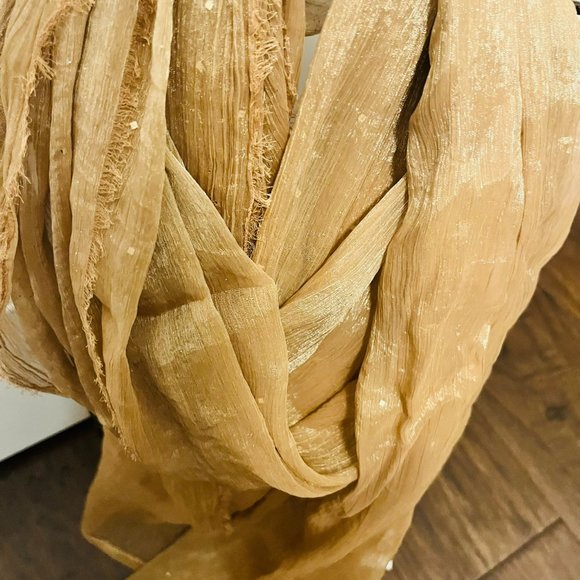 NWT Handmade Golden Sparkle Scarf by Sana – Elegant Evening Style - Picture 2 of 12